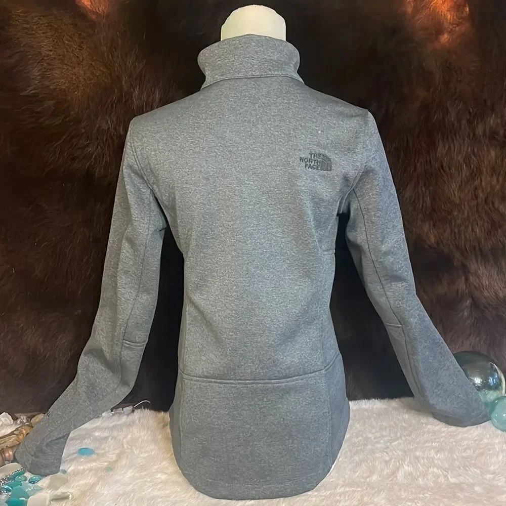 The North Face jacket S (1700)